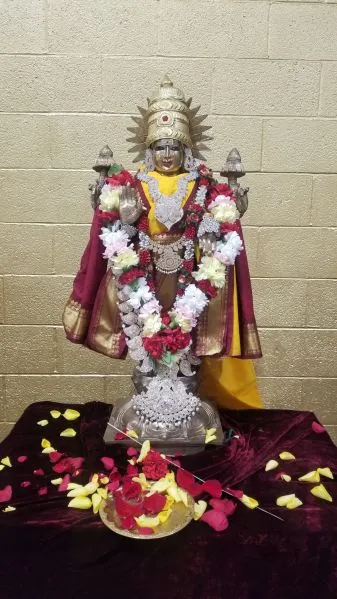 KAILASA-LOS-ANGELES--USA-2022-01-13-1riDcY2jE9HU36a ytx dEmpHZ0LP37X .jpg