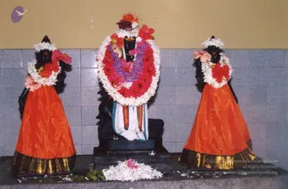 2002 Visit-to-Murugan-Temple AFP-13562