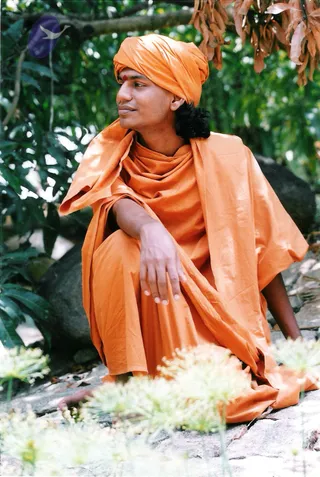 2003-Exclusive-Photographs