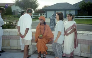2003-Glimpses-from-Vijaya-Yatra-world-tour