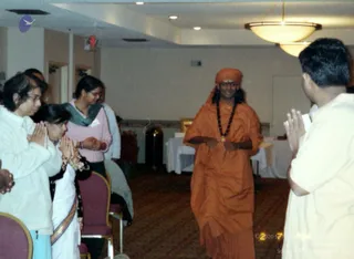 2003-Glimpses-from-Vijaya-Yatra-world-tour