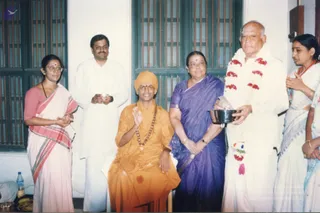 2003-Glimpses-of-House-Visit-and-Paada Pooja