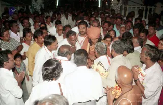 November 09 2003