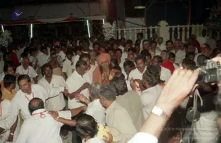 November 09 2003