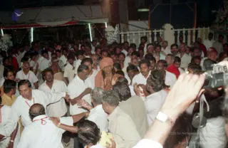 November 09 2003