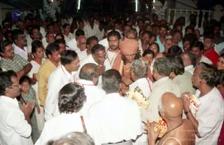 November 09 2003