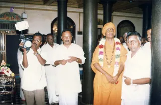 2003-Visit-To-Devotees-House-In-Karaikudi