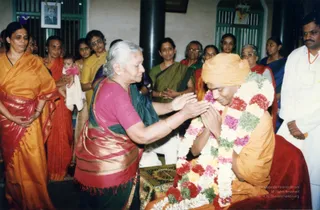 2003-Visit-To-Devotees-House-In-Karaikudi