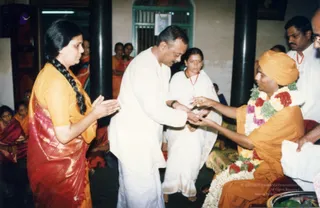 2003-Visit-To-Devotees-House-In-Karaikudi