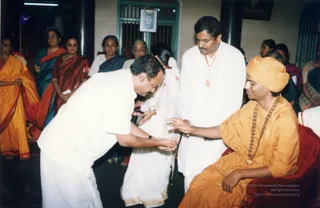 2003-Visit-To-Devotees-House-In-Karaikudi