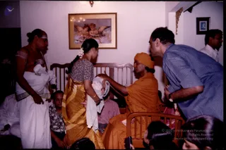 2003-Visit-to-devotees-House-Chennai