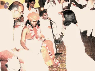 2004-12-to-15-Feb-Ananda-Darshan-Paada-Pooja-San-Jose-USA