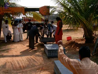 2004-DHAKSHINAMURTHY-ARRIVAL-ADIKAILASA