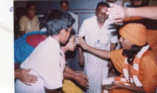 2004-Kanchipuram-House-Visit-And-Paada-Pooja