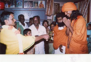 2004-Kanchipuram-House-Visit-And-Paada-Pooja