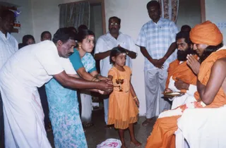 2004-Kanchipuram-House-Visit-And-Paada-Pooja