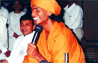 2004-ManyMoods Of The Master