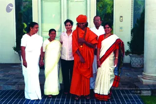 2004-ManyMoods Of The Master