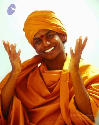 2004-ManyMoods Of The Master
