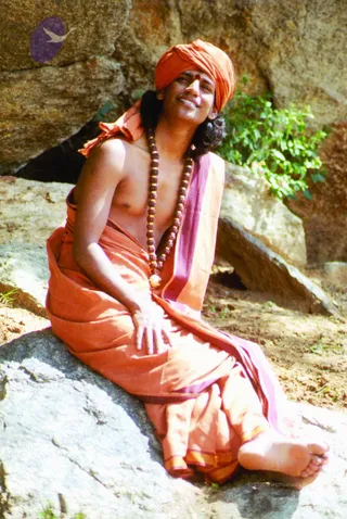 2004-ManyMoods Of The Master