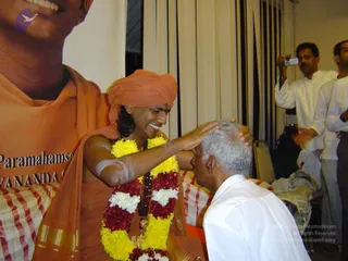2004-SPH-JGM-Vijaya-Yatra-To-Malaysia-And-Singapore