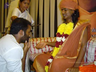 2004-SPH-JGM-Vijaya-Yatra-To-Malaysia-And-Singapore