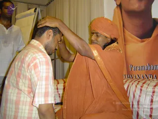 2004-SPH-JGM-Vijaya-Yatra-To-Malaysia-And-Singapore
