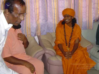 2004-SPH-JGM-Vijaya-Yatra-To-Malaysia-And-Singapore