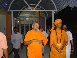 2004-SPH-JGM-Vijaya-Yatra-To-Malaysia-And-Singapore