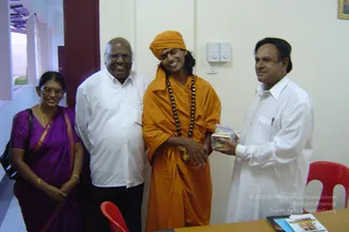 2004-SPH-JGM-Vijaya-Yatra-To-Malaysia-And-Singapore