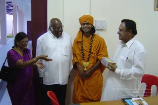 2004-SPH-JGM-Vijaya-Yatra-To-Malaysia-And-Singapore