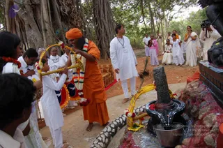 HDH-arrives-at-Bidadi-Adikailaasa-temple_Photo_1003_DSC_5180_CMP_WM
