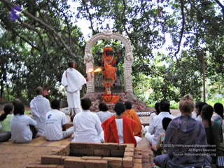2005-GLIMPSES-OF-ADIKAILAASA-IN-SUMMER