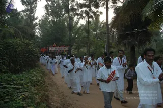 Jayanthi_2005_ashram (164)_CMP_WM