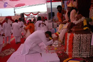 Jayanthi_2005_ashram (449)_CMP_WM