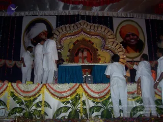 Jayanthi_2005_ashram (526)_CMP_WM