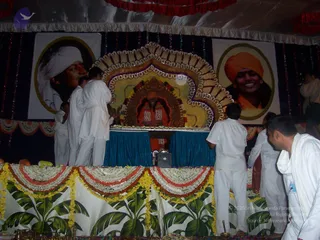 Jayanthi_2005_ashram (527)_CMP_WM