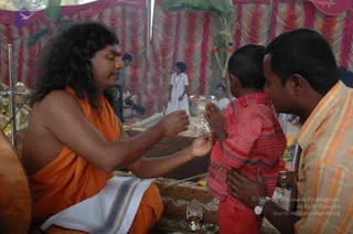 9-GAYATRI-INITIATION-CHILDRENS-DAY-JAYANTI-BRAHMOTSAVAM-CELEBRATIONS_Photo_1006_DSC_2815_CMP_WM
