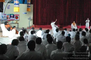 5-HDH-WITH-THE-ACHARYAS_Photo_1014_DSC_6183_CMP_WM