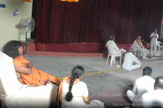 5-HDH-WITH-THE-ACHARYAS_Photo_1015_DSC_6187_CMP_WM
