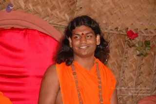 2006-GLIMPSES-OF-SWAMIJI-IN-LAUGHING-TEMPLE