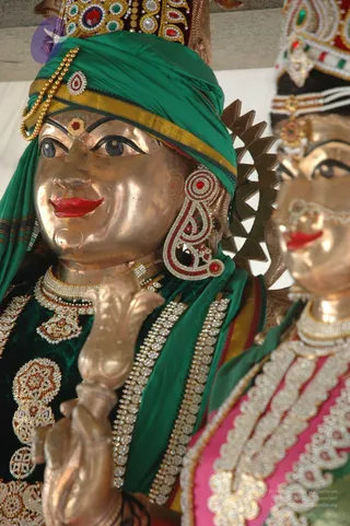2007-GLIMPSES-OF-NITHYANANDESHWARA-PARAMASHIVA-AND-DEVI-PARASHAKTHI