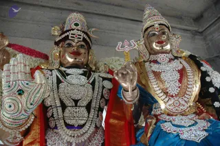 2007-GLIMPSES-OF-NITHYANANDESHWARA-PARAMASHIVA-AND-DEVI-PARASHAKTHI