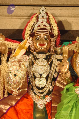 2007-GLIMPSES-OF-NITHYANANDESHWARA-PARAMASHIVA-AND-DEVI-PARASHAKTHI