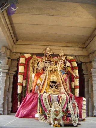2007-GLIMPSES-OF-NITHYANANDESHWARA-PARAMASHIVA-AND-DEVI-PARASHAKTHI