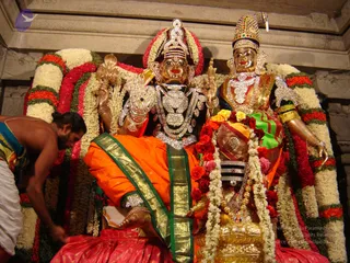 2007-GLIMPSES-OF-NITHYANANDESHWARA-PARAMASHIVA-AND-DEVI-PARASHAKTHI