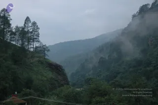 2007-Glimpses-of-the-Himalaya-Yatra