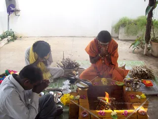 2007-KARTHIKAI-SOMAVARA-AND-NAVAGRAHA-HOMA-HYDERABAD