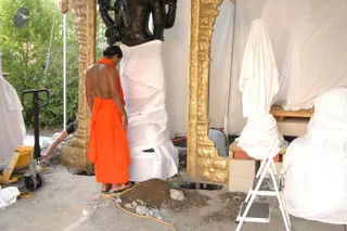 2007-Making-of-Kailasa-in-Los-Angeles