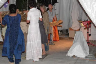 2007-Making-of-Kailasa-in-Los-Angeles